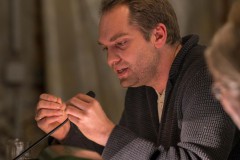 Z907815-WL-Simon_Strauss-Naehe